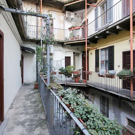 V.Le Certosa Comfy Studio! Apartment Milano Exterior foto